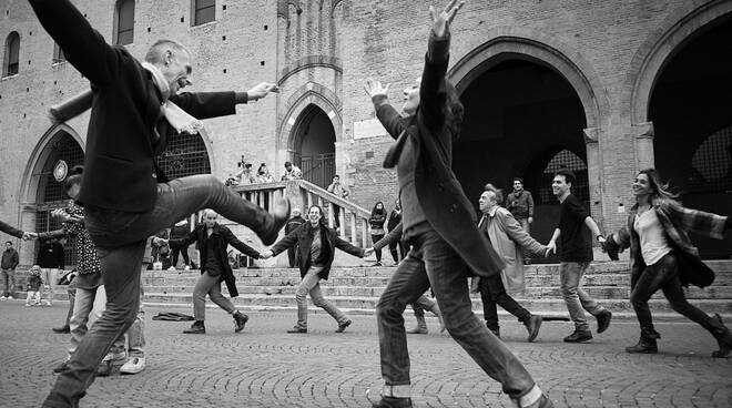 Giornata internazionale della danza, flash mob a Rimini 