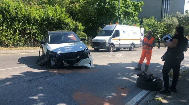 incidente stradale Viale Gramsci 